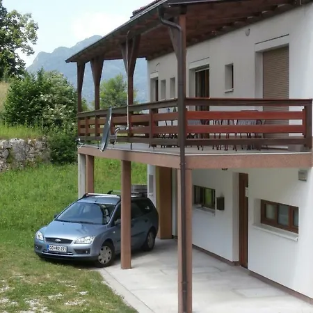 Διαμέρισμα Apartma Ana Dreznica *