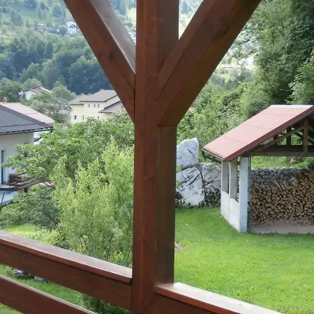Apartma Ana Dreznica *
