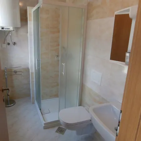 Apartma Ana Dreznica Διαμέρισμα *
